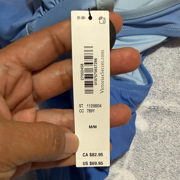 Victoria's Secret Blue Ombre One-Piece Swimsuit - Picture 5 of 6